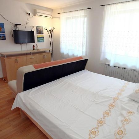 Apartments Tramontana Nr Portorož Kültér fotó
